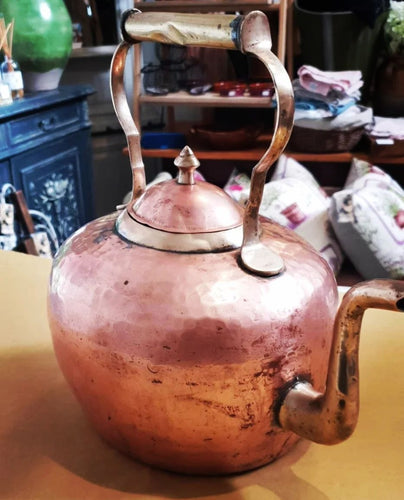 Antique kettle SOLD