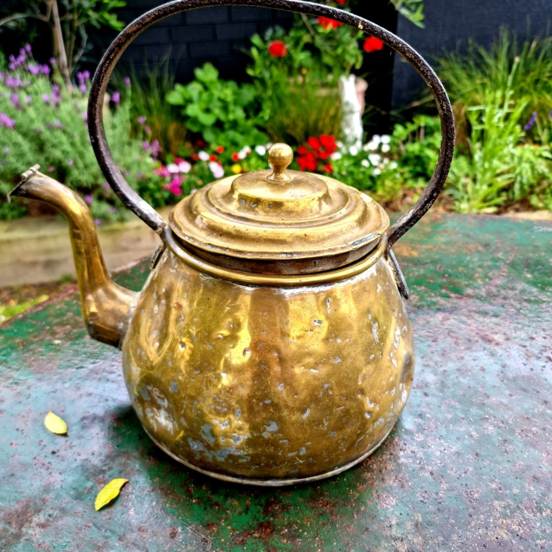 Brass Kettle – The French Cupboard Boutique