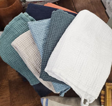 Pure linen hand towels