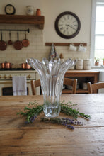 Mid Century 'Tete de Girafe' crystal vase