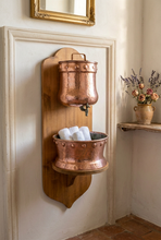 Antique copper lavabo